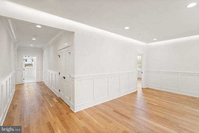 6013 WOODLAND TER, Mclean, VA 22101