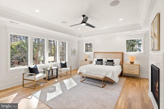 6013 WOODLAND TER, Mclean, VA 22101