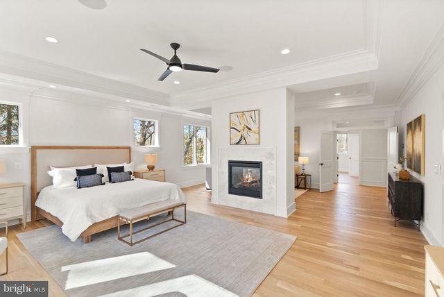 6013 WOODLAND TER, Mclean, VA 22101