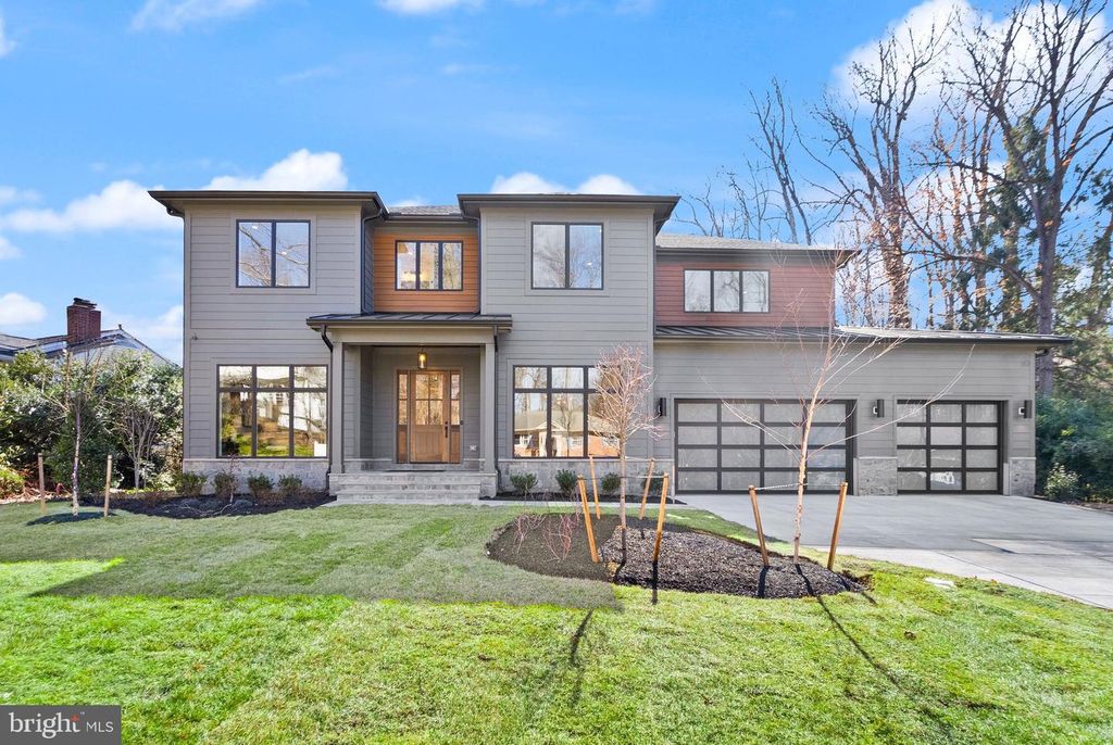 6013 WOODLAND TER, Mclean, VA 22101