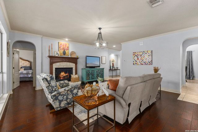 139 EVANS OAK LN, San Antonio, TX 78260