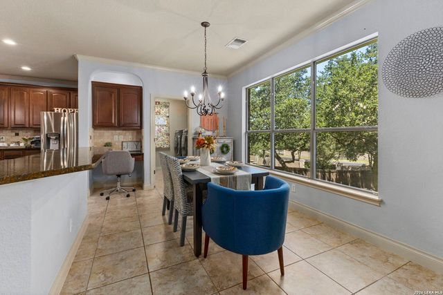 139 EVANS OAK LN, San Antonio, TX 78260