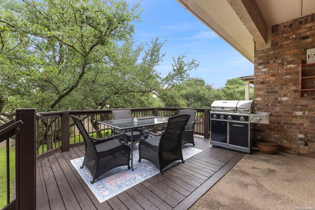 139 EVANS OAK LN, San Antonio, TX 78260