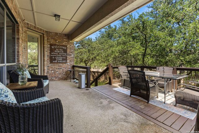 139 EVANS OAK LN, San Antonio, TX 78260