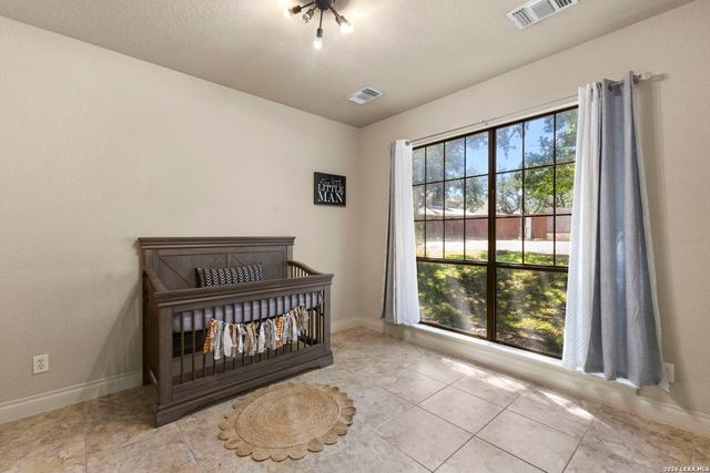 139 EVANS OAK LN, San Antonio, TX 78260