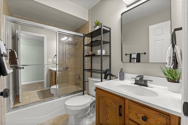 15746 Meadow Street, Romulus, MI 48174