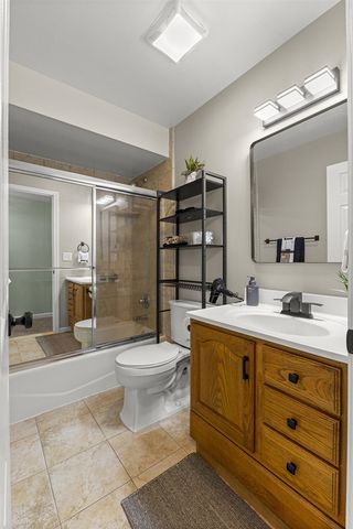 15746 Meadow Street, Romulus, MI 48174