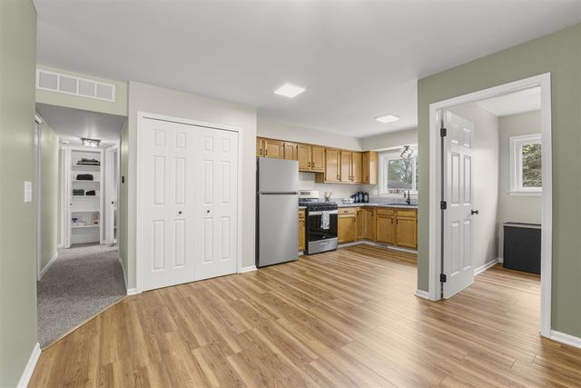 15746 Meadow Street, Romulus, MI 48174