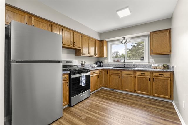 15746 Meadow Street, Romulus, MI 48174