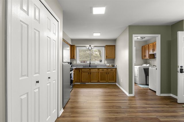 15746 Meadow Street, Romulus, MI 48174