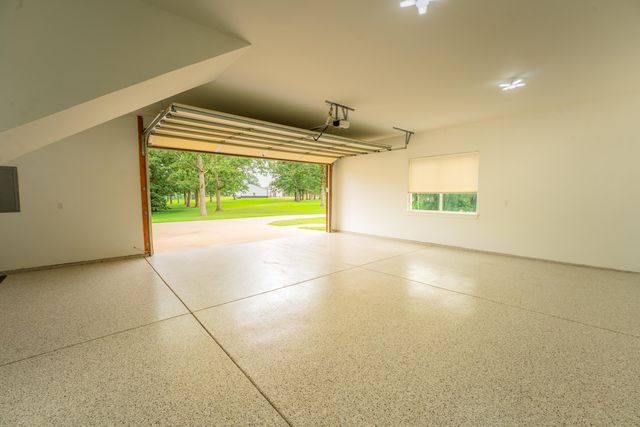 631 Buena Vista Parkway, Strafford, MO 65757