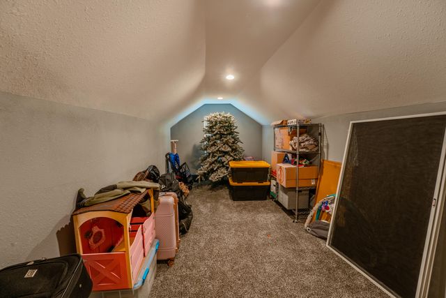 631 Buena Vista Parkway, Strafford, MO 65757