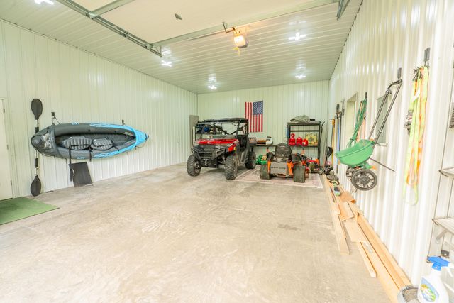 631 Buena Vista Parkway, Strafford, MO 65757
