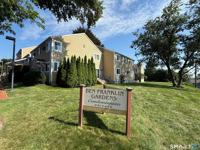 135 Flax Hill Road 19, Norwalk, CT 06854