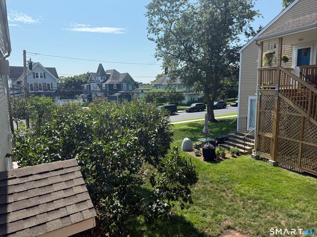 135 Flax Hill Road 19, Norwalk, CT 06854