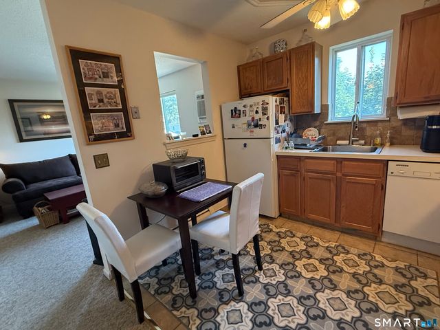 135 Flax Hill Road 19, Norwalk, CT 06854