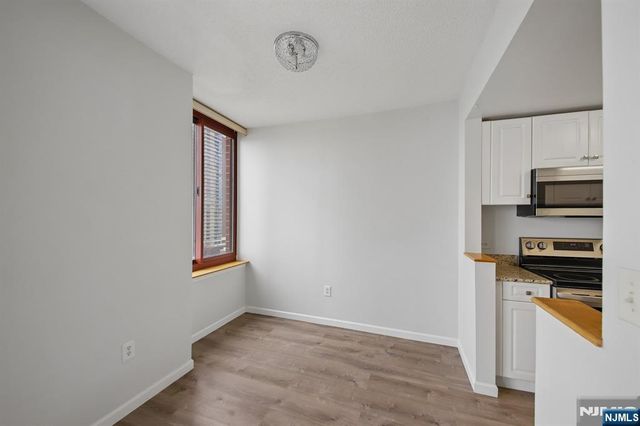 100 Old Palisade Road 2209, Fort Lee, NJ 07024