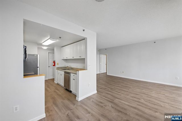 100 Old Palisade Road 2209, Fort Lee, NJ 07024