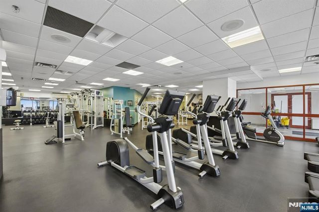 100 Old Palisade Road 2209, Fort Lee, NJ 07024