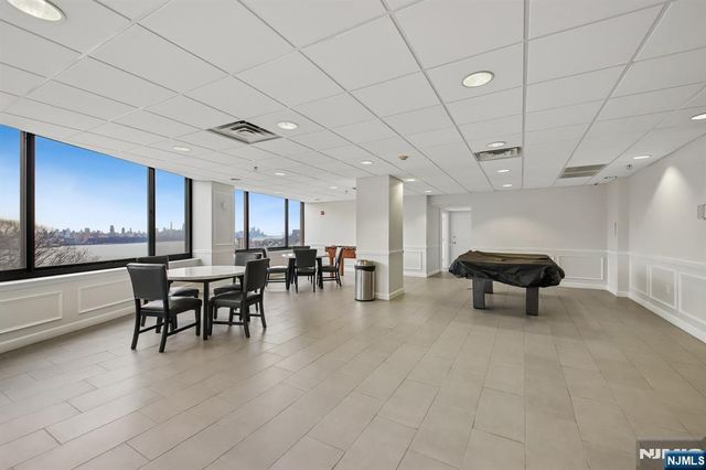 100 Old Palisade Road 2209, Fort Lee, NJ 07024