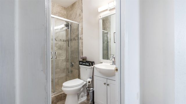 7479 NW 17th Drive, Pembroke Pines, FL 33024