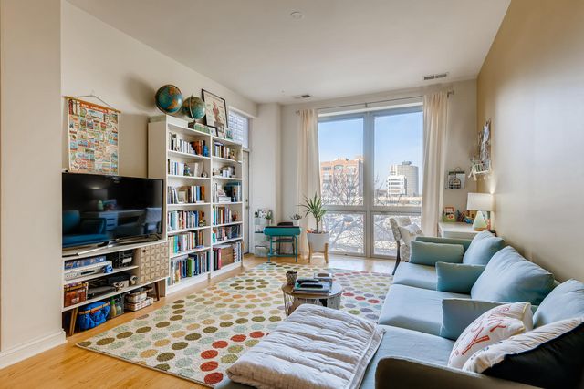 2025 S INDIANA Avenue 302, Chicago, IL 60616