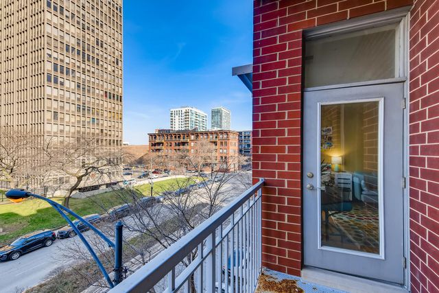 2025 S INDIANA Avenue 302, Chicago, IL 60616