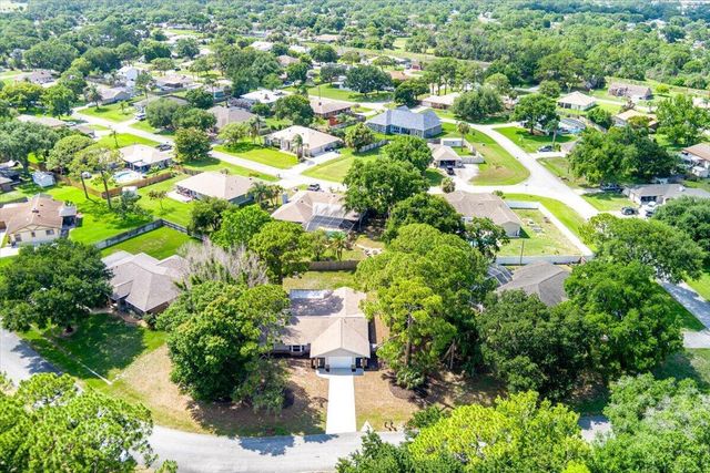 271 NE Naylor St Street, Palm Bay, FL 32907
