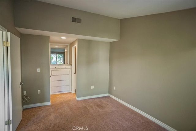 26837 Avenue Of The Oaks, Newhall, CA 91321