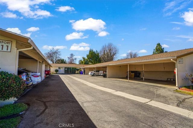 26837 Avenue Of The Oaks, Newhall, CA 91321