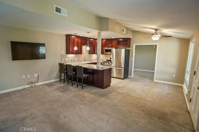 26837 Avenue Of The Oaks, Newhall, CA 91321