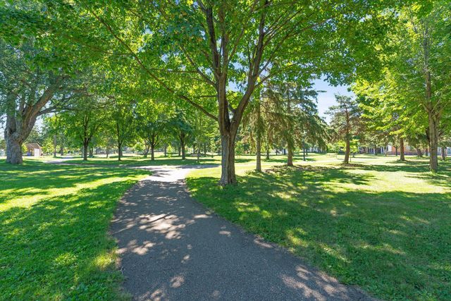 671 Spring Street NE, Minneapolis, MN 55413