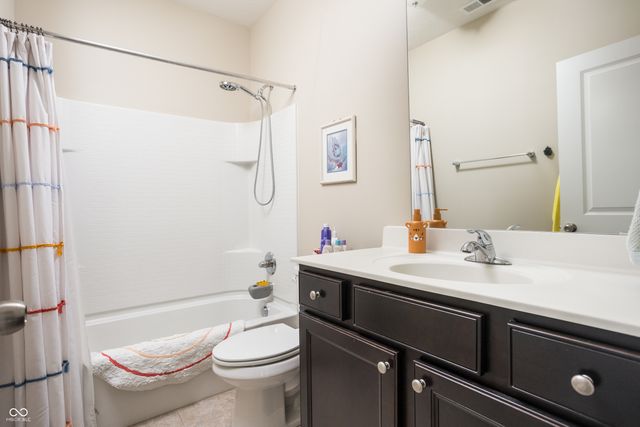 1587 Birdsong Drive, Westfield, IN 46074