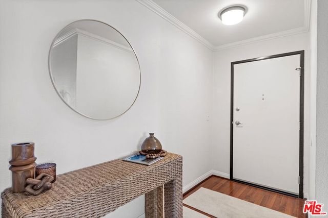 5545 Canoga Avenue 206, Woodland Hills, CA 91367