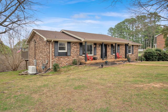 440 Rembrandt Dr, Old Hickory, TN 37138