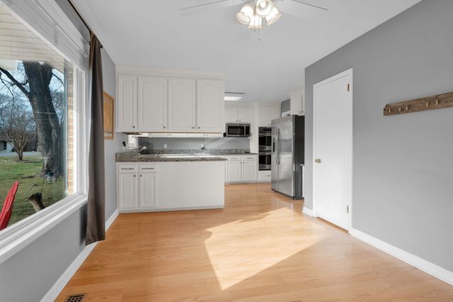 440 Rembrandt Dr, Old Hickory, TN 37138