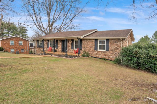 440 Rembrandt Dr, Old Hickory, TN 37138