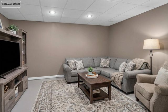 440 Rembrandt Dr, Old Hickory, TN 37138