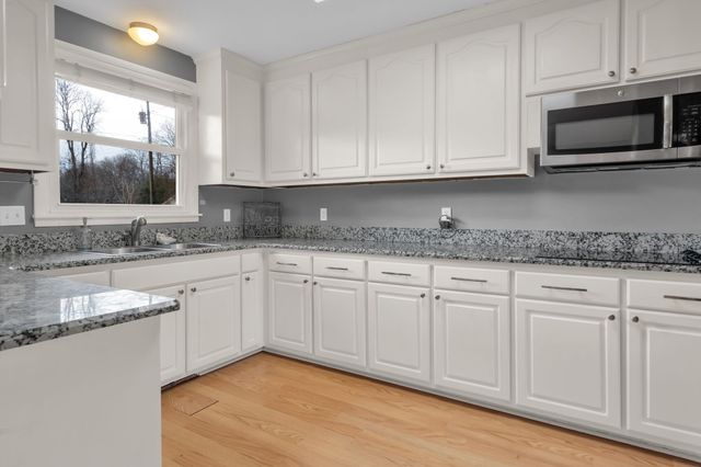 440 Rembrandt Dr, Old Hickory, TN 37138