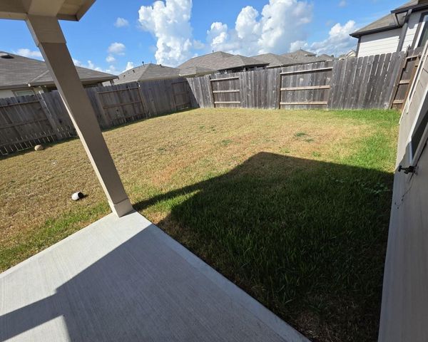 3027 Elassona Lane, Fresno, TX 77459