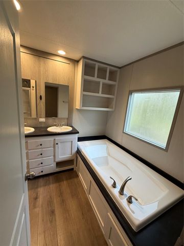 327 County Road 2296, Cleveland, TX 77327