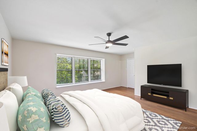 9203 Comburg DR, Austin, TX 78748