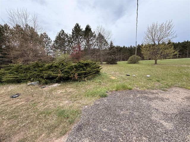 2526 N Victory Corner Road, Ludington, MI 49431