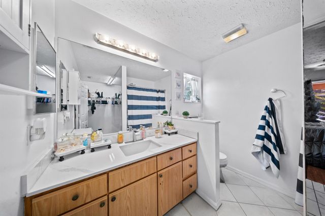 5910 NW Bayou Court, Port St Lucie, FL 34986