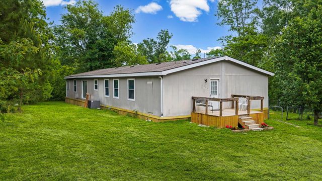 375 White Oak Cove, Onalaska, TX 77360