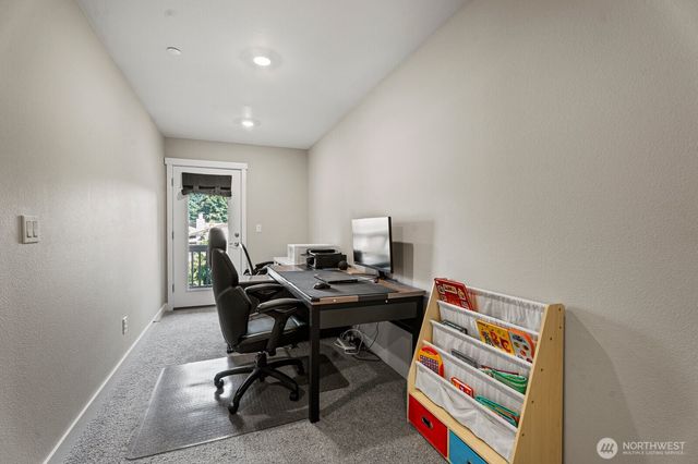 8643 35th Place NE, Marysville, WA 98270