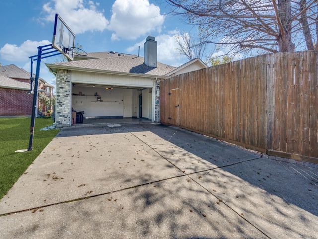 7833 Hardwick Court, Plano, TX 75025