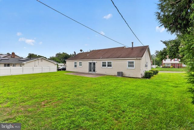 92 TALLWOOD LN, Willingboro, NJ 08046