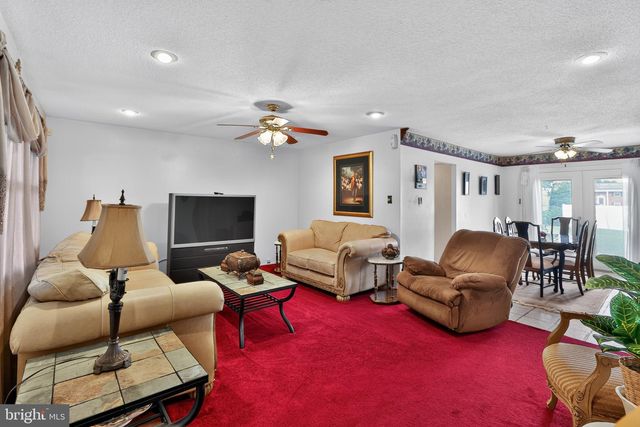 92 TALLWOOD LN, Willingboro, NJ 08046
