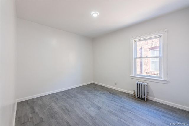 20612 50th Avenue, Oakland Gardens, NY 11364